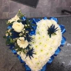 Sympathy heart blue