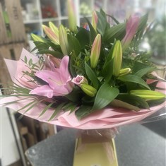 Pink Lilly bouquet 